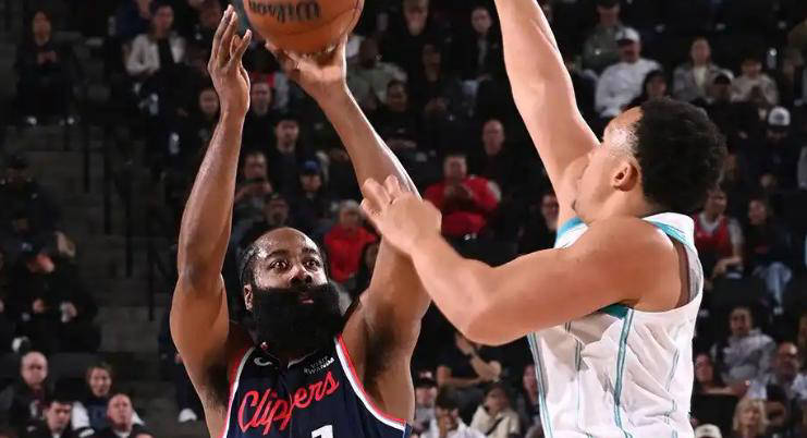 天博入口-关于集结日丹佛掘金外线爆发今晚夏洛特黄蜂备战NBA总决赛，这一次真的Ning在独行侠比赛中晋级的信息